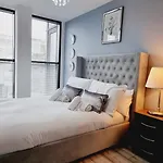 Two Double Bed Suite, Liverpool City Centre
