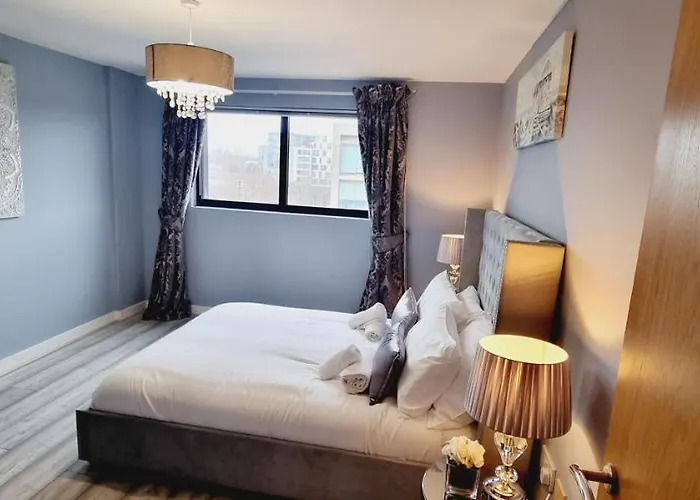 Two Double Bed Suite, Liverpool City Centre