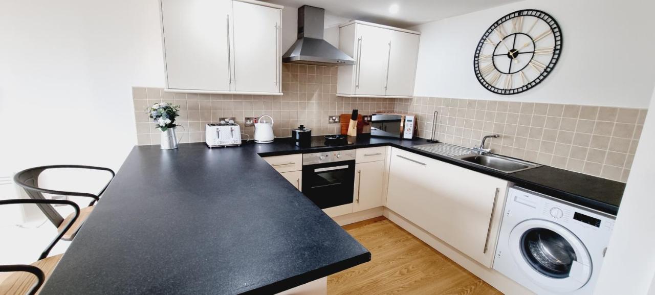 Two Double Bed Suite, Centre * Liverpool