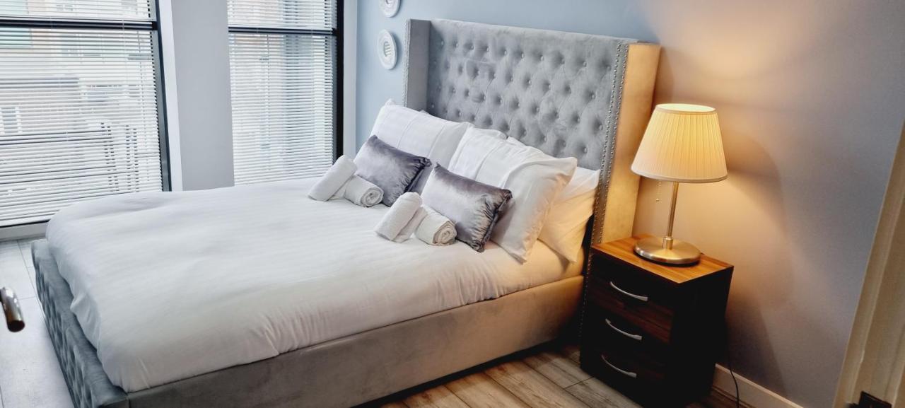 Two Double Bed Suite, Centre *